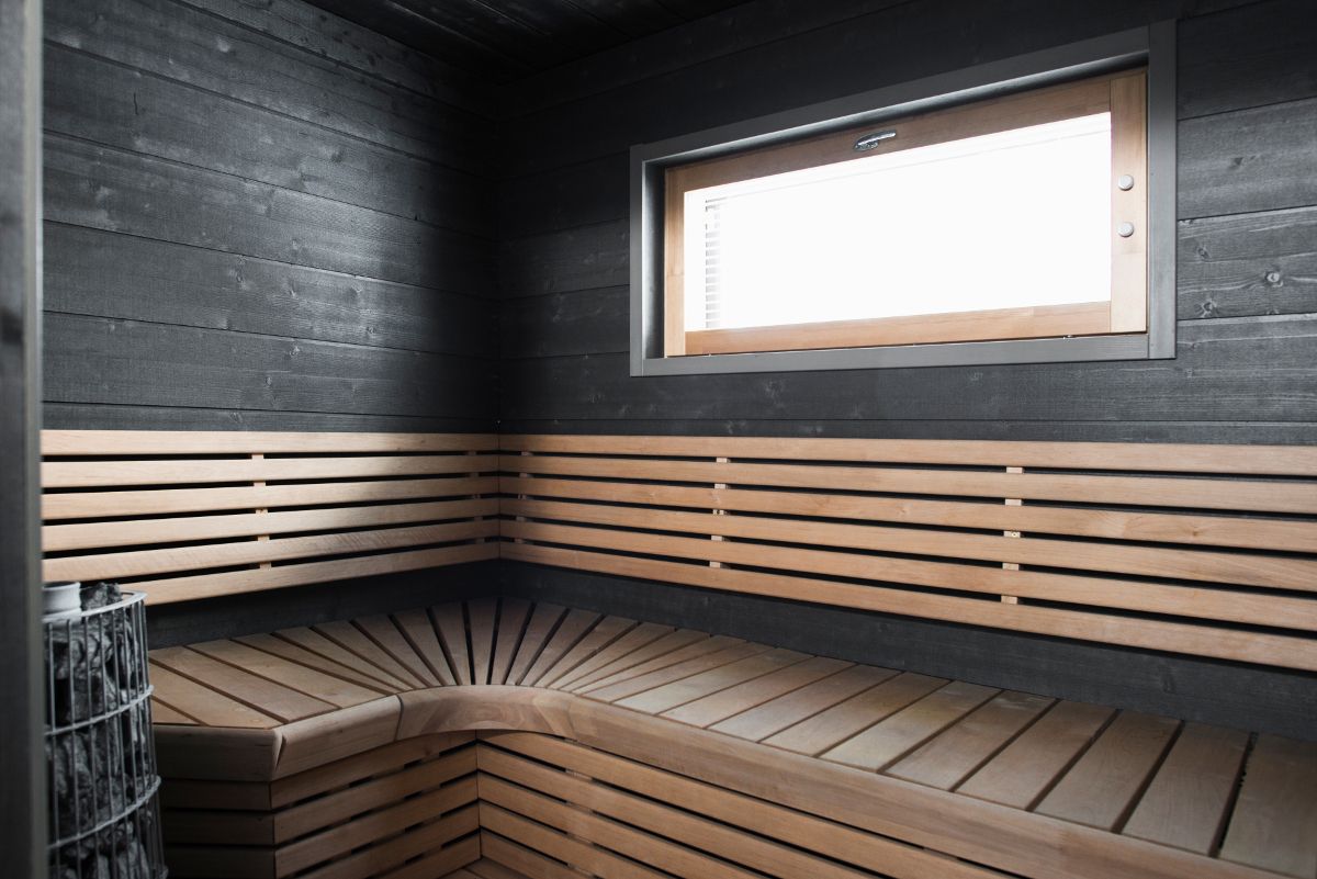 Painel STRUKTUURI 15x176mm (Abeto - Preto) - Pacote de 5 peças - Nordicasas